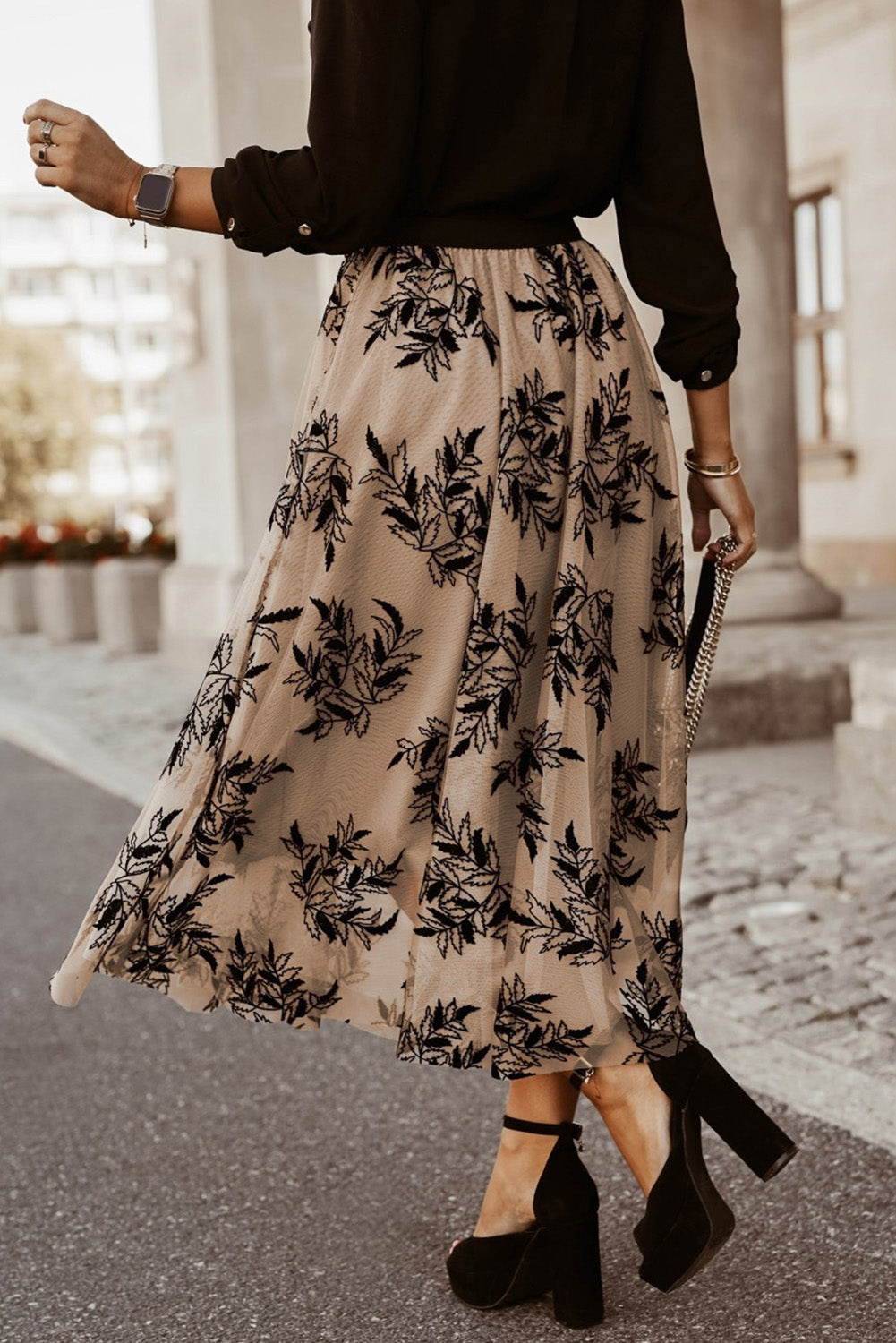 Maxirock mit hoher Taille und Blumenstickereien in Pfirsichblüten-Optik