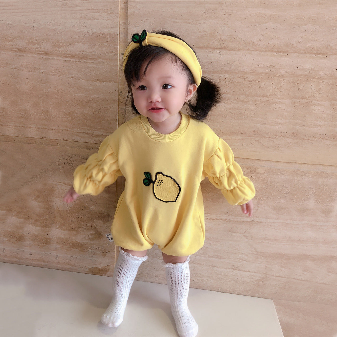 Baby-Overall mit Rüschenärmeln