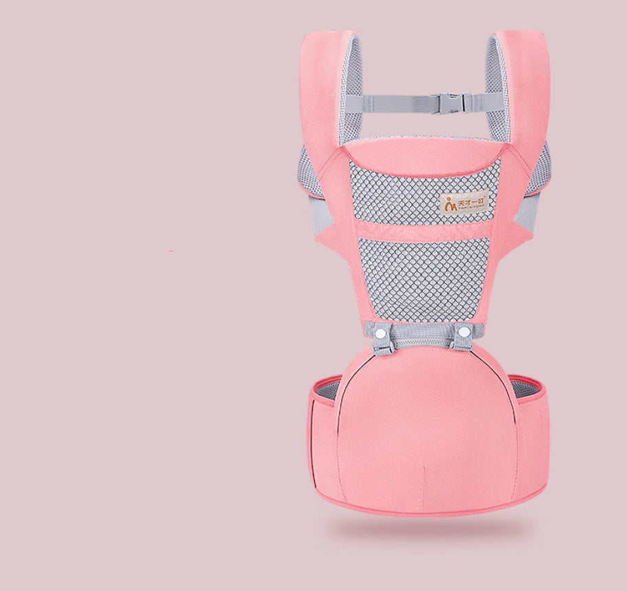 Sitzende Babytragetasche