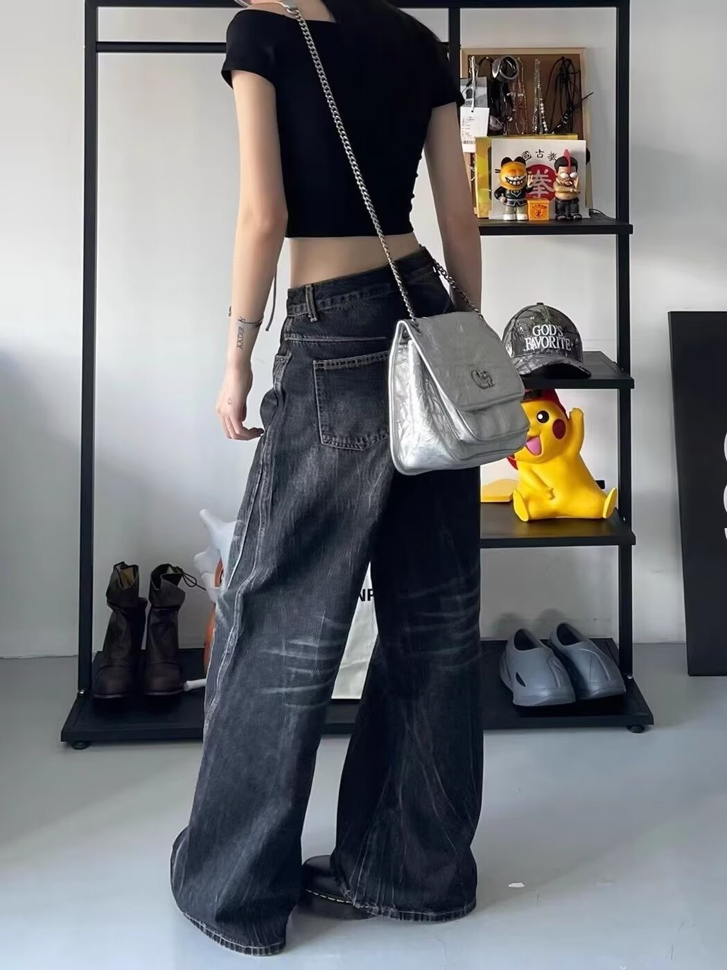 Black Low Waist Oversize Jeans