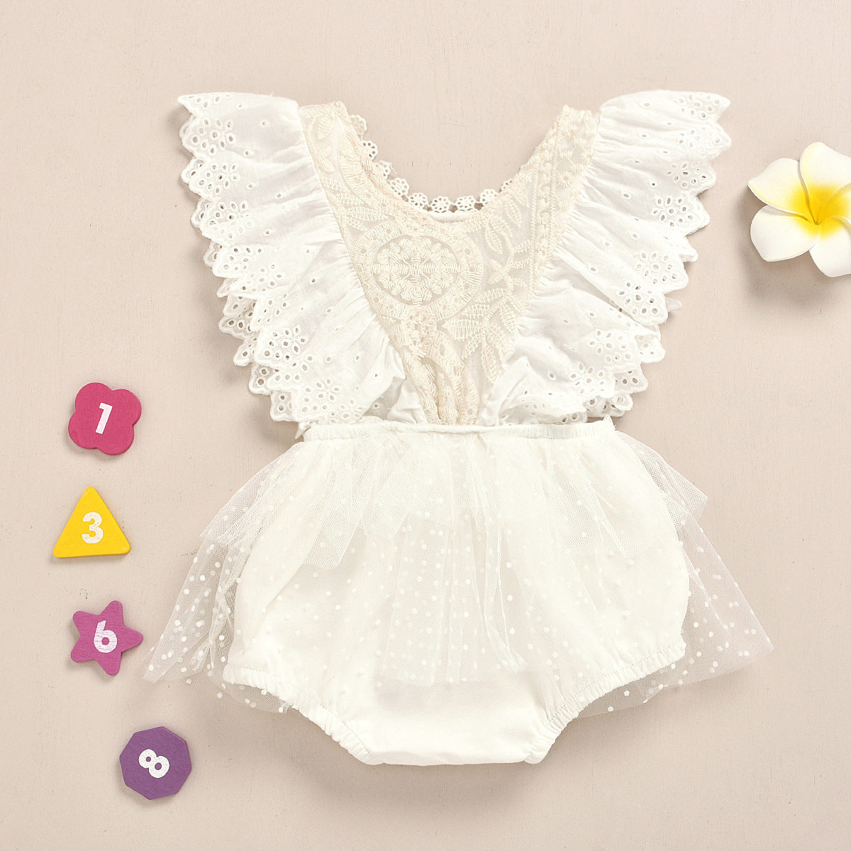 Baby-Overall aus Spitze