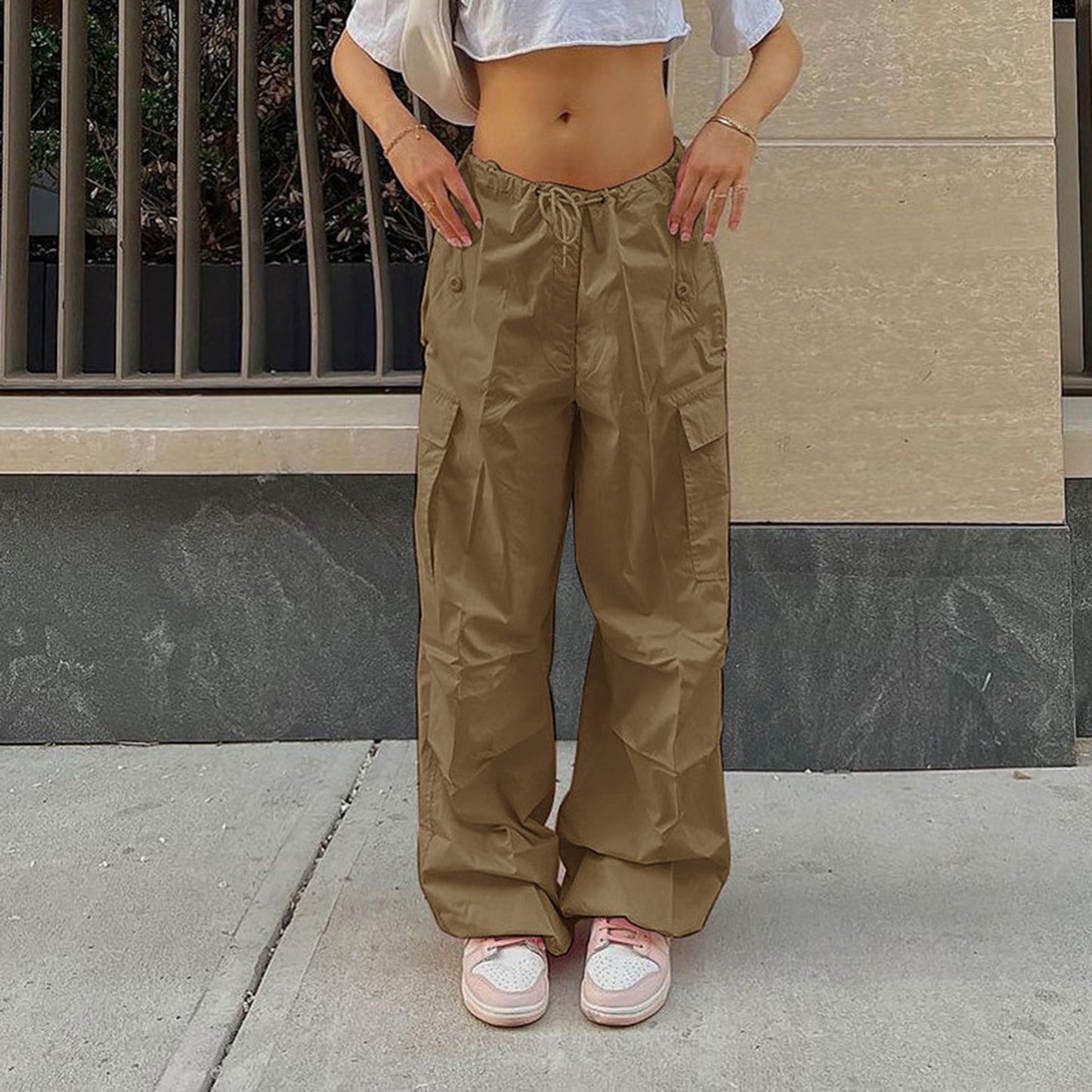 Streetwear Cargohose mit Kordelzug