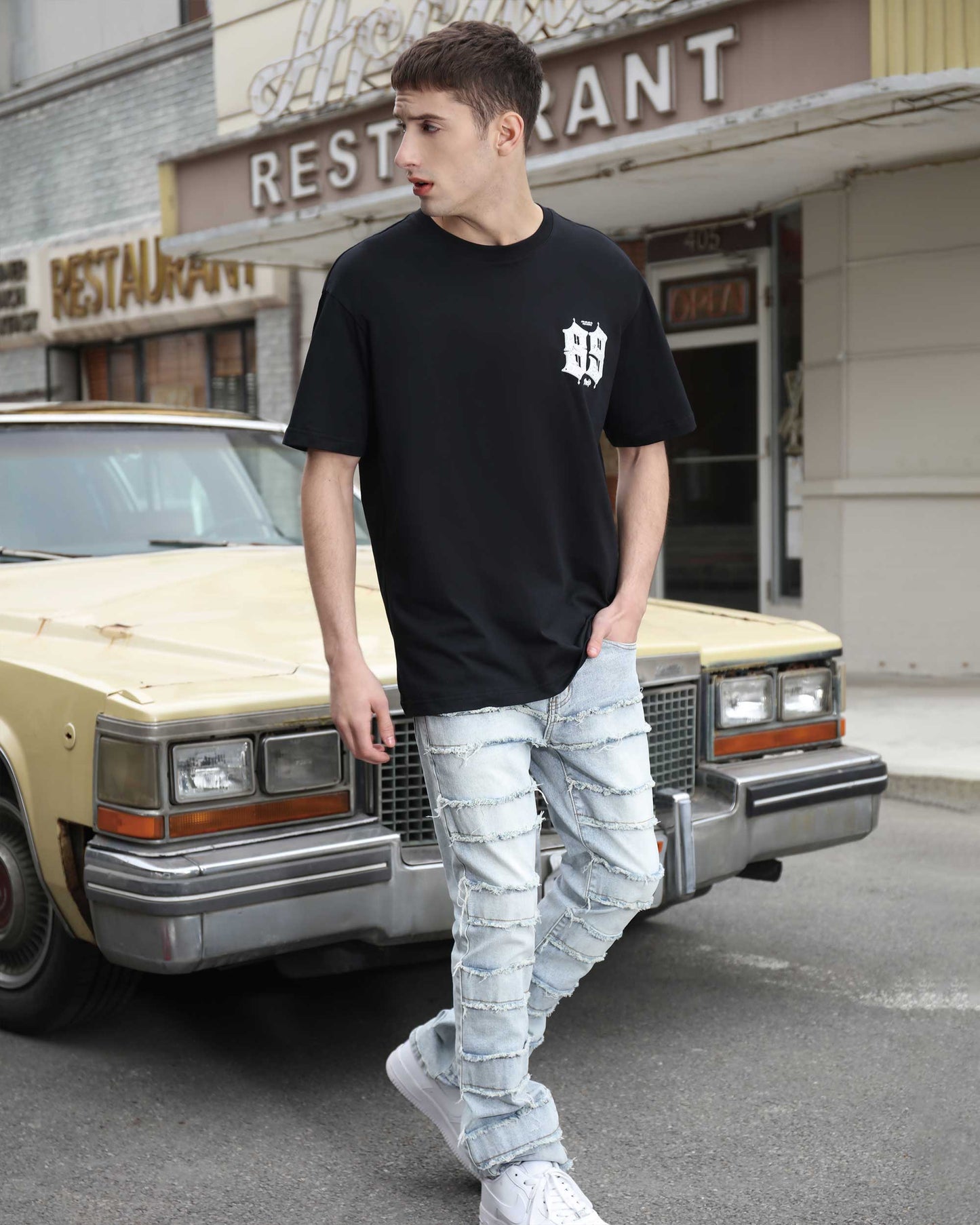 https://cdn.shopify.com/s/files/1/0654/2822/6294/files/4_b9fc0308-d228-4c70-986c-9ef6ae46e51f.jpg?v=1710935911