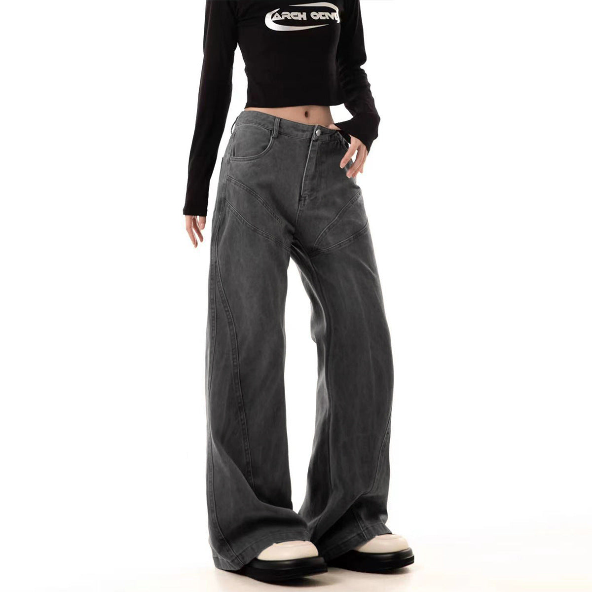 Graue Designer-Jeans