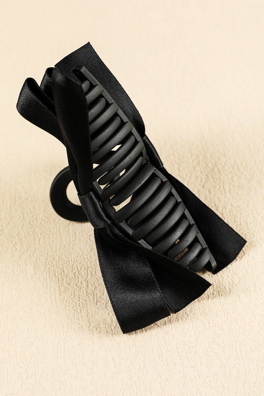 Pinza para el pelo con decoración de lazo negro