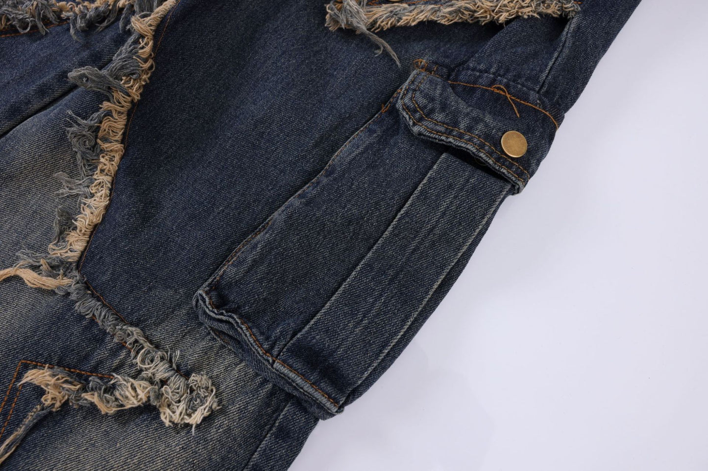 Gerade geschnittene, lässige Jeans von Heavy Industry