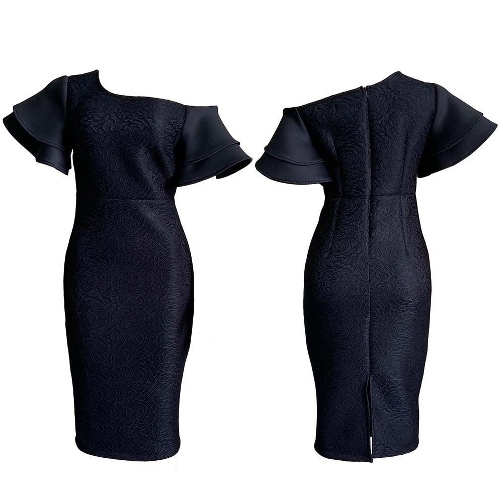 Elegantes, schulterfreies, enges Kleid