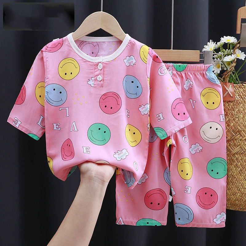 Babykleidung aus Baumwolle und Seide mit Digitaldruck
