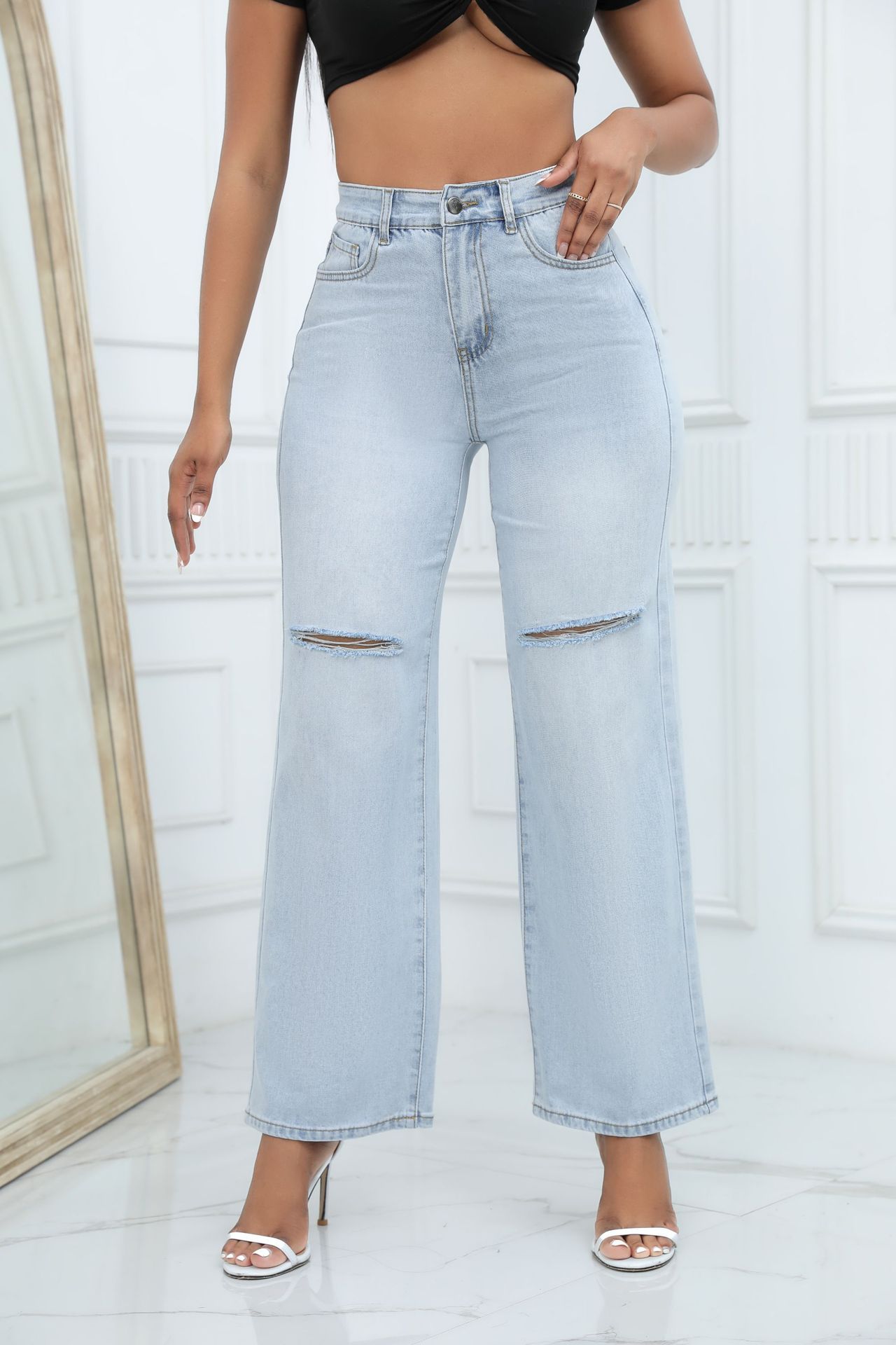 Elegant Ripped Wide-leg Jeans
