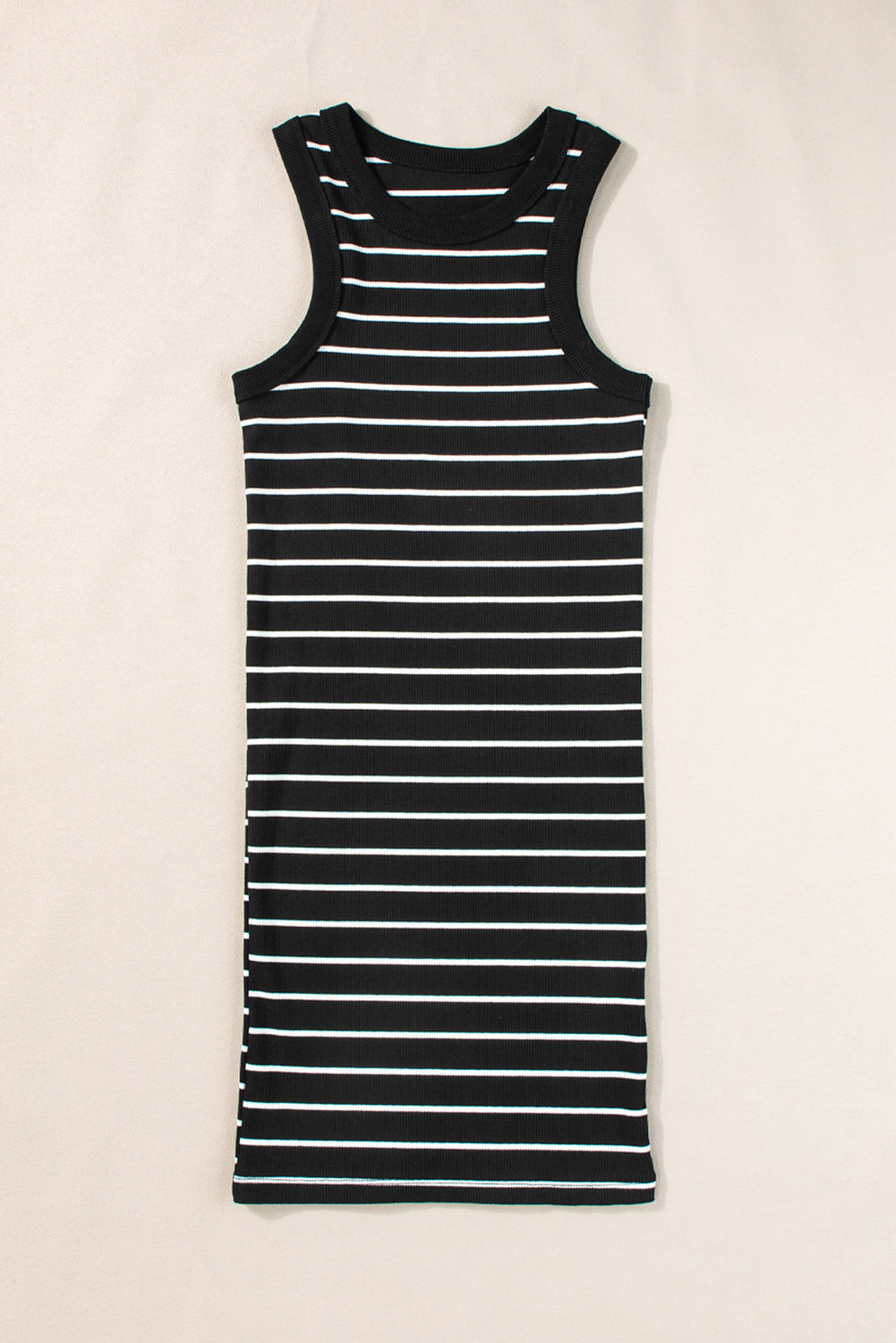 Vestido corto de tirantes de punto acanalado con rayas negras