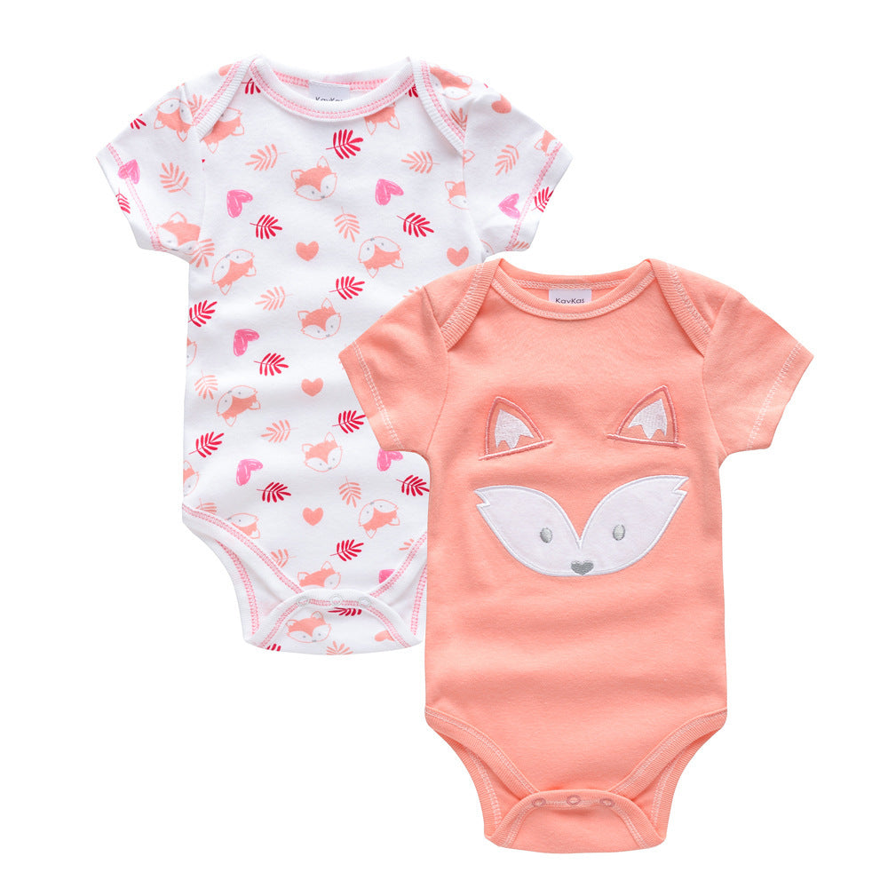 Niedlicher Baby-Strampler mit Tiermuster