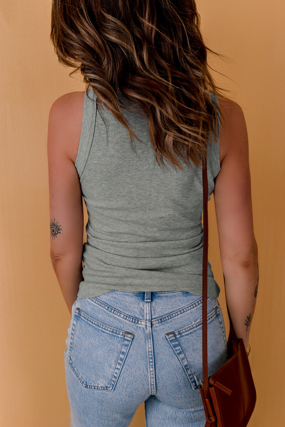 Einfarbiges, geripptes Tanktop in Grau