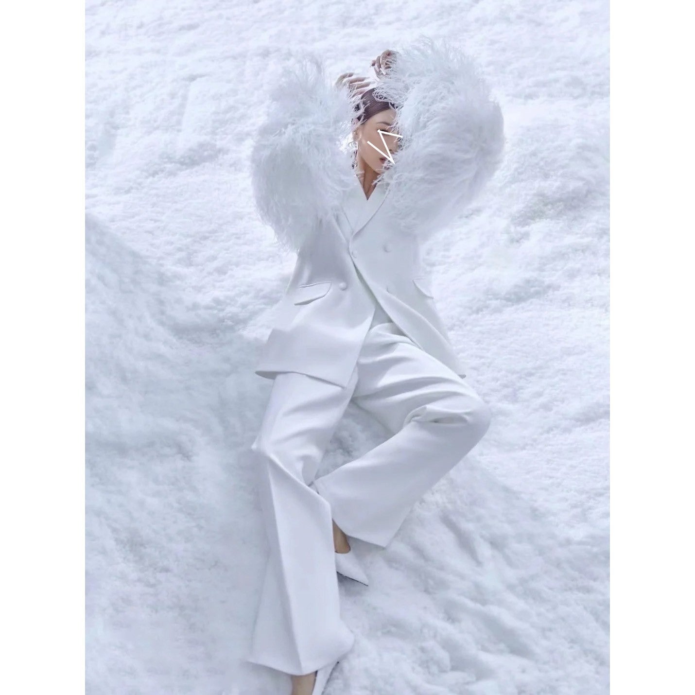 White Feather Personality Blazer