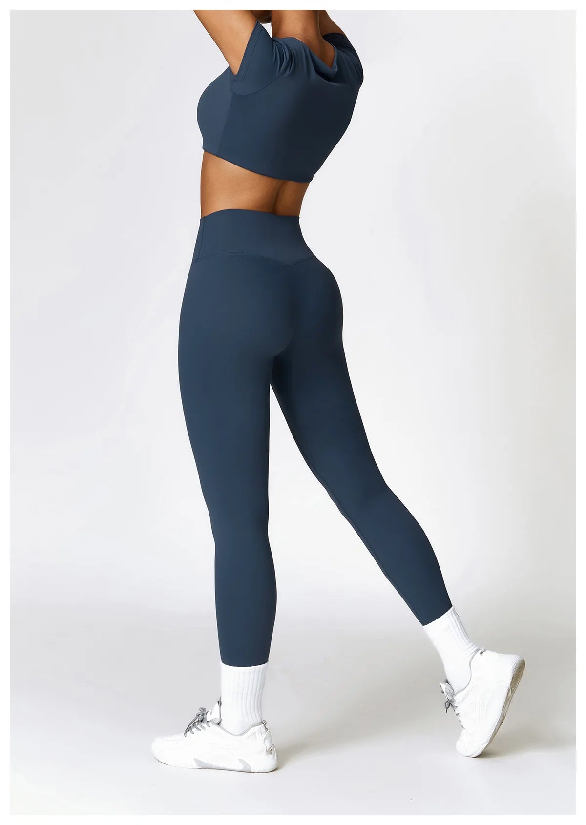 2 Pieces Sportswear Seamless Yoga Set (Green and Blue)