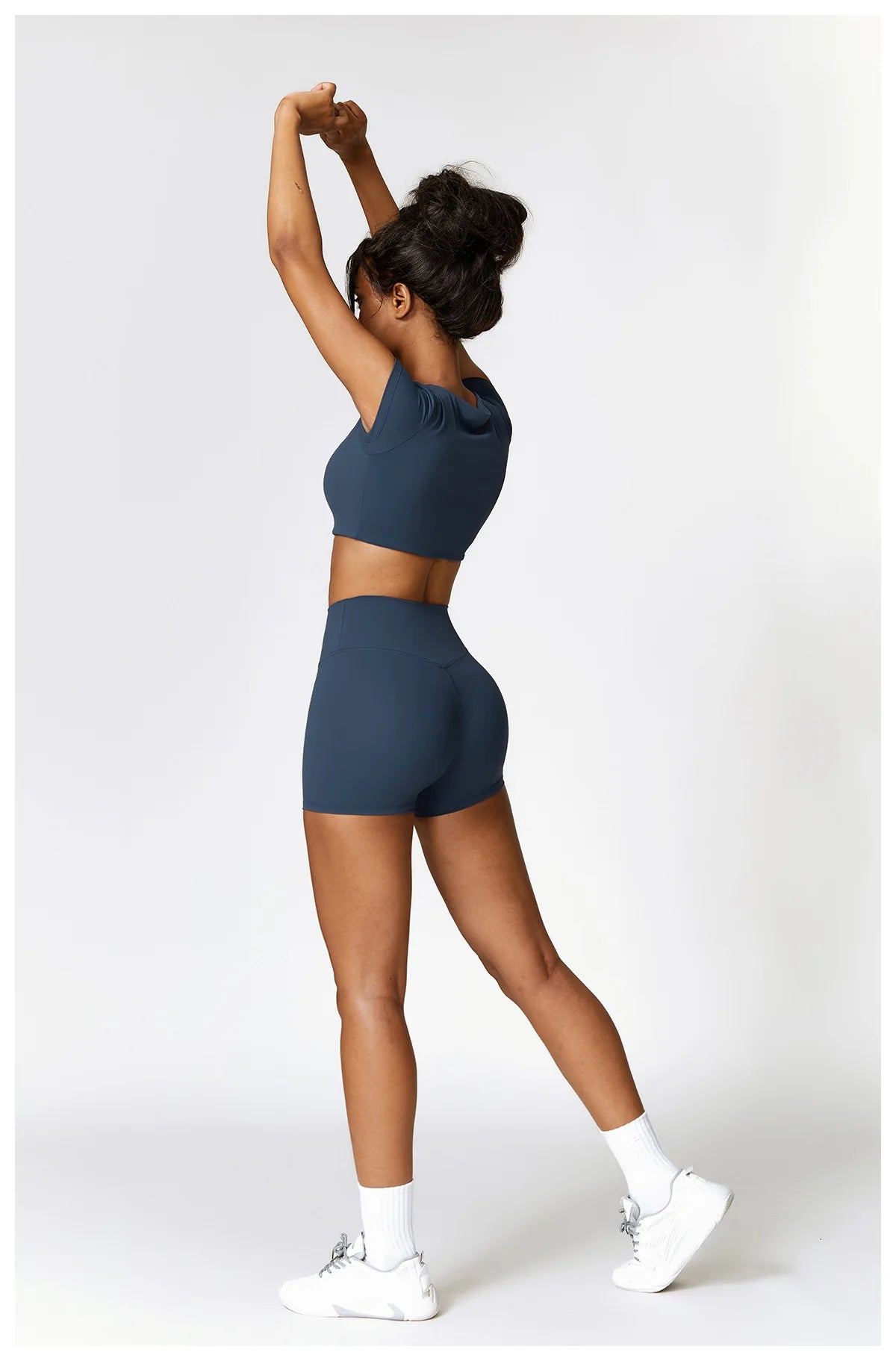 2 Pieces Sportswear Seamless Yoga Set (Green and Blue)