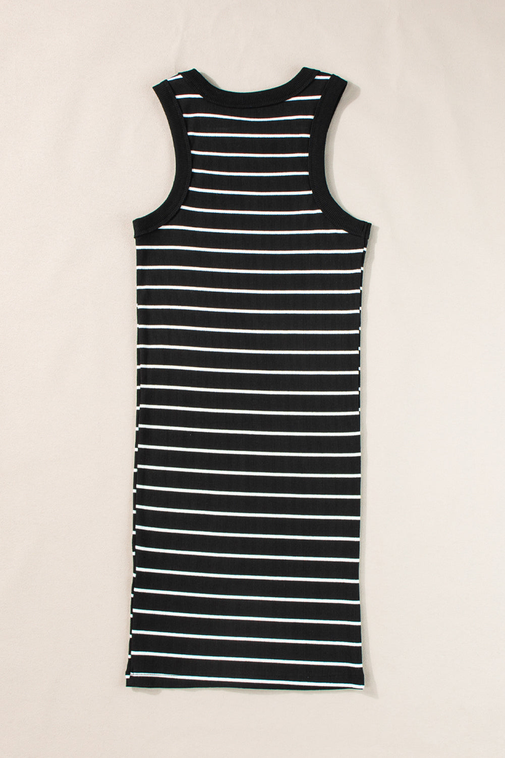 Vestido corto de tirantes de punto acanalado con rayas negras