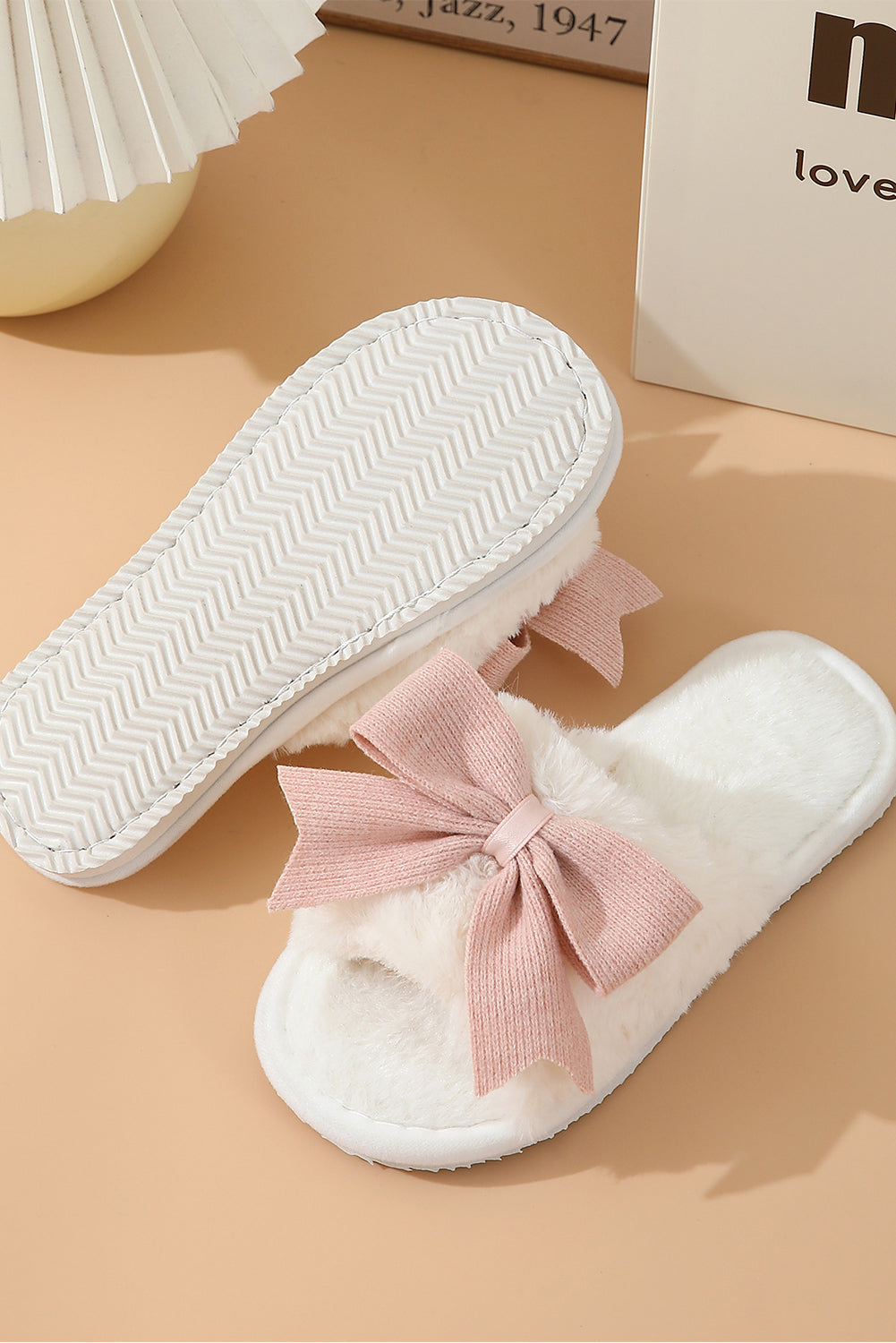 White Bow Knot Decor Open Toe Slippers