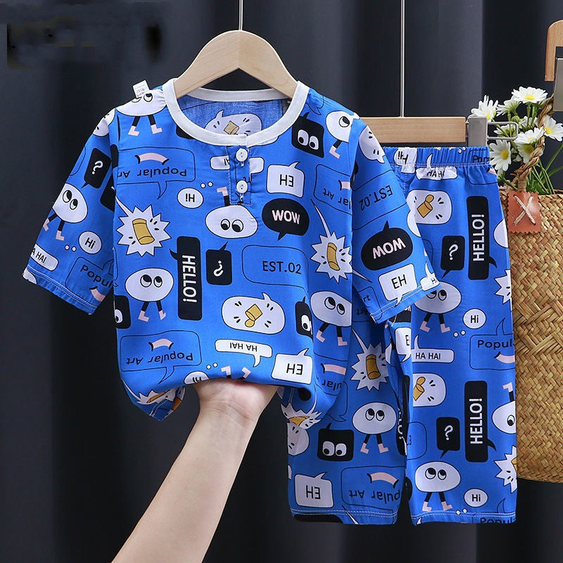 Lindo conjunto de bebé a juego