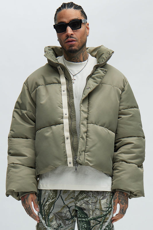https://cdn.shopify.com/s/files/1/0293/9277/files/12-28-23_S8_5_ZDF01O340052_Olive_P_KF_DJ_09-02-12_28527_PXF.jpg?v=1704741245