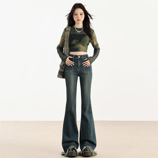 Tight Flared Jeans with frayed ends
