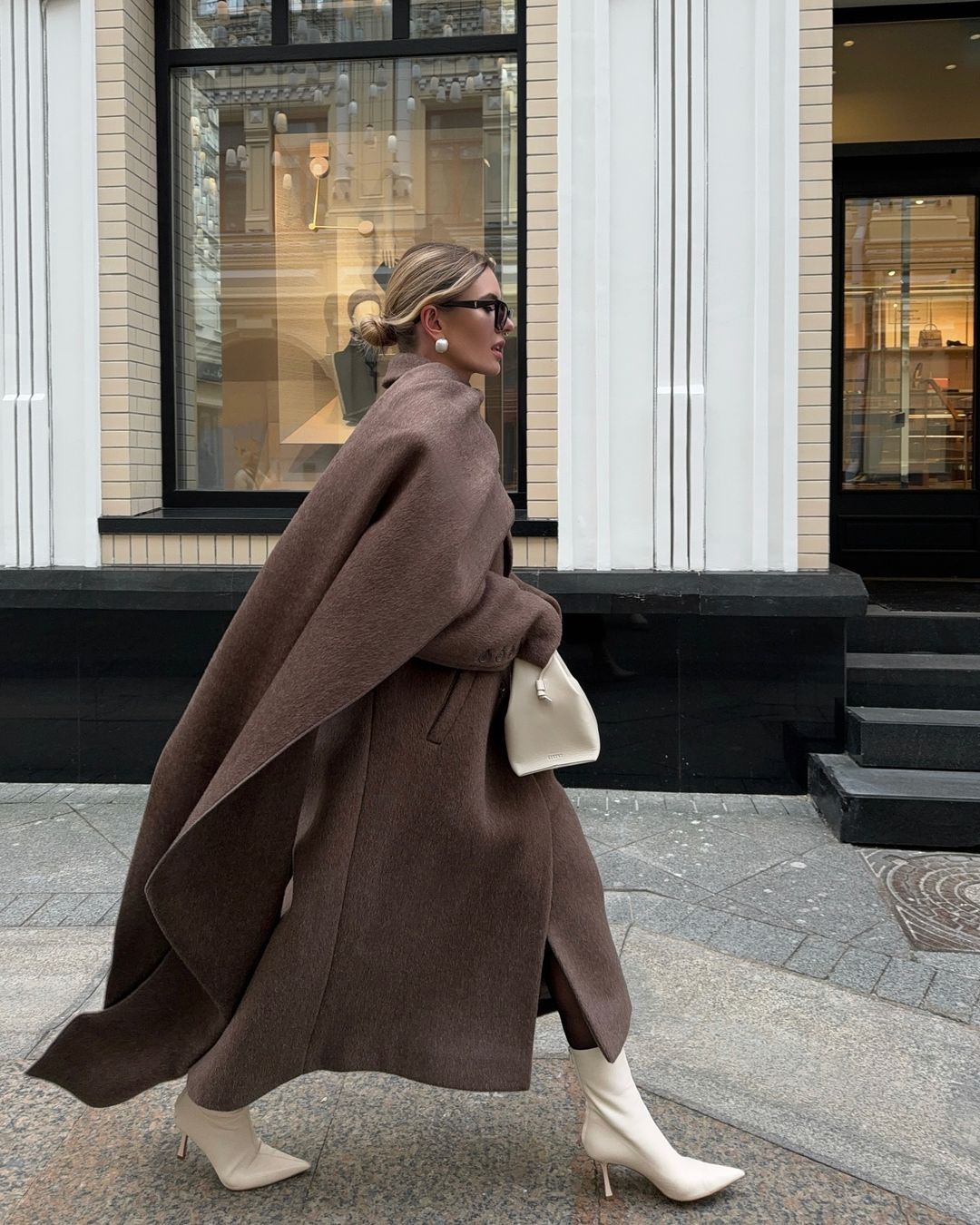 Scarf colla coat cloak long vintage coat gray fashion jacket