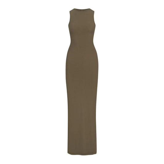 Sleeveless suspender dress long