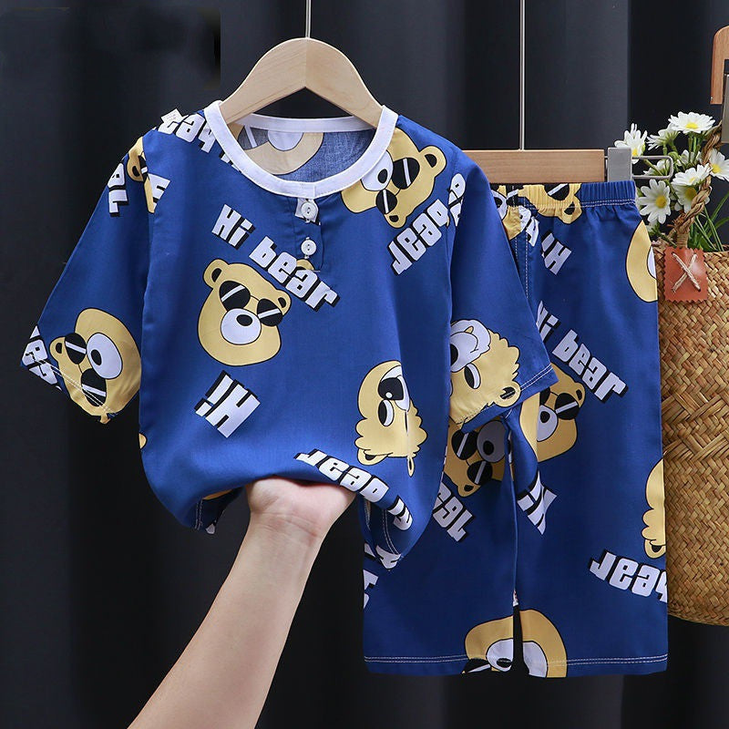 Lindo conjunto de bebé a juego